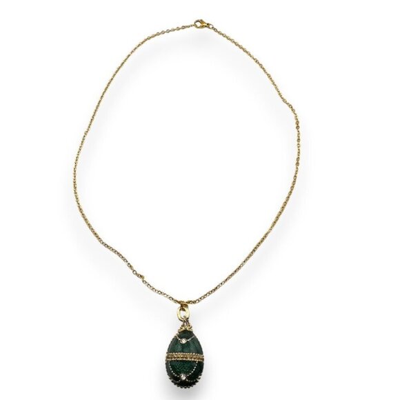 Green and Gold-tone Egg Necklace - Picture 2 of 13